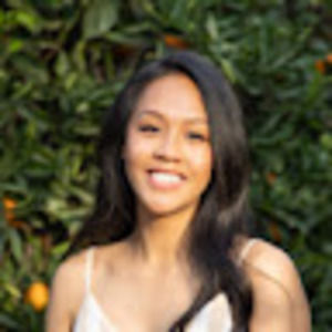 Meet your Posher, Maria victoria